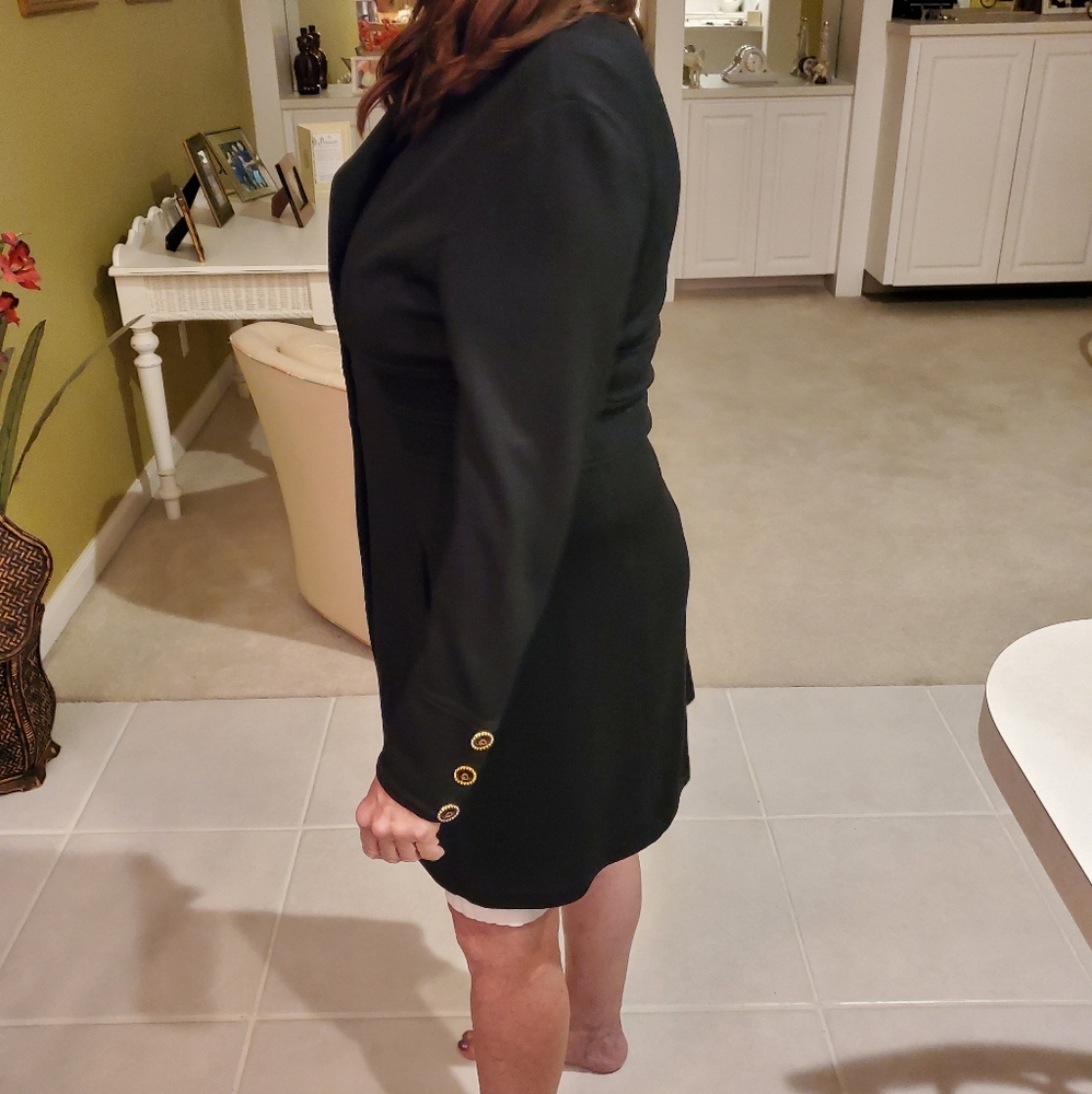 Jacket - Picture 2 of 6